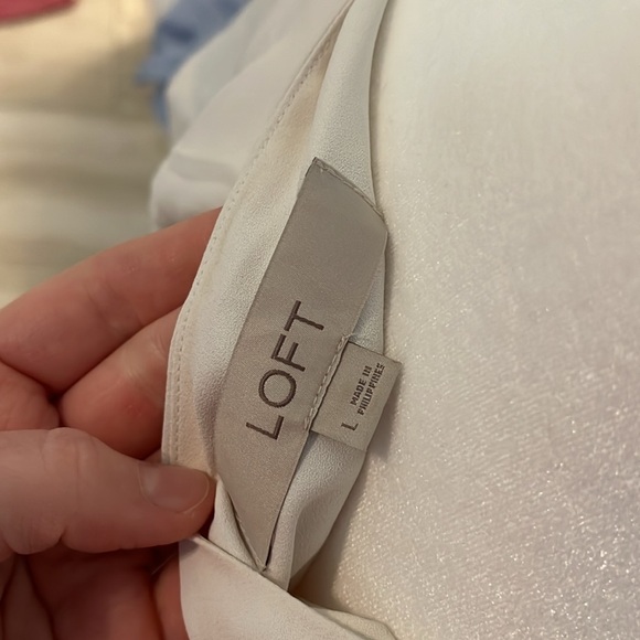 Loft White Ruffled Blouse - Picture 4 of 4